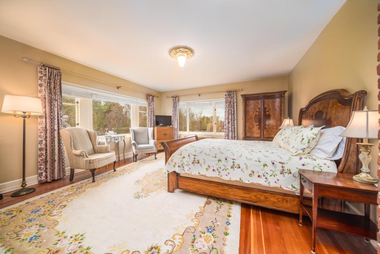 Dashwood Manor Seaside Bed & Breakfast Βικτώρια Εξωτερικό φωτογραφία