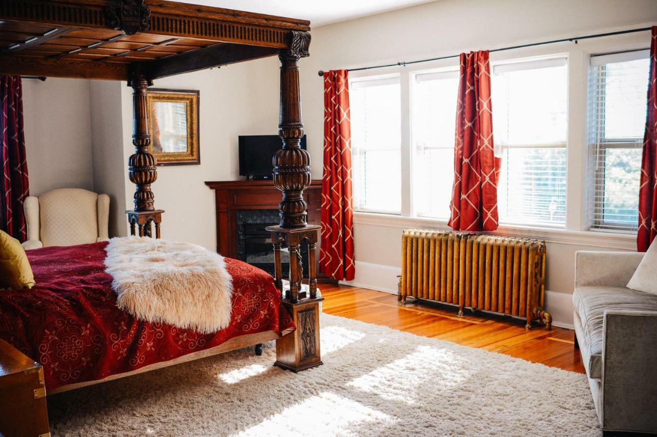 Dashwood Manor Seaside Bed & Breakfast Βικτώρια Εξωτερικό φωτογραφία